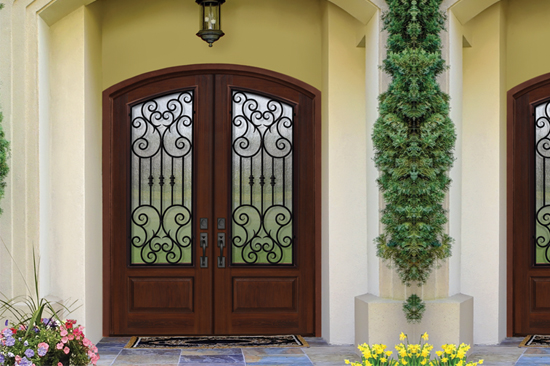 Lakeland Village-entry-door-repair